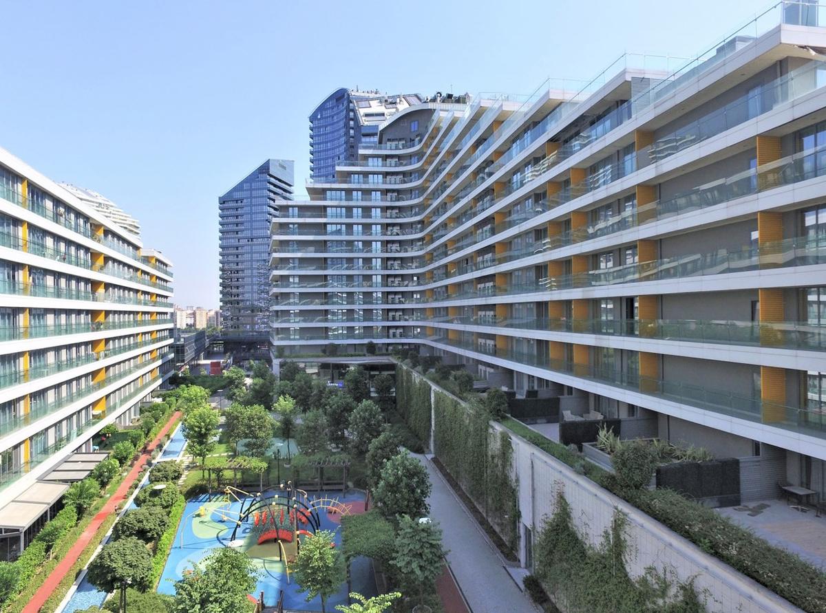 Ege Yapı The Superior Living BatıŞehir — Bagcilar, Istanbul
