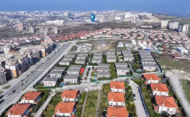Fuzul Topraktan Yeni Arnavutköy — photo 2